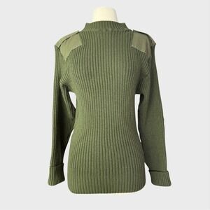 Military Green Wool Sweater  Mens Size 40 chest Fallout Wasteland Weekend